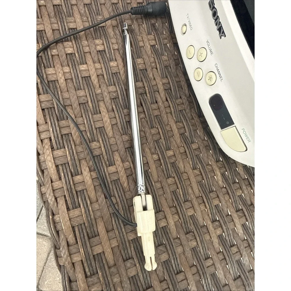 Sony Trinitron KV-9PT50 9
